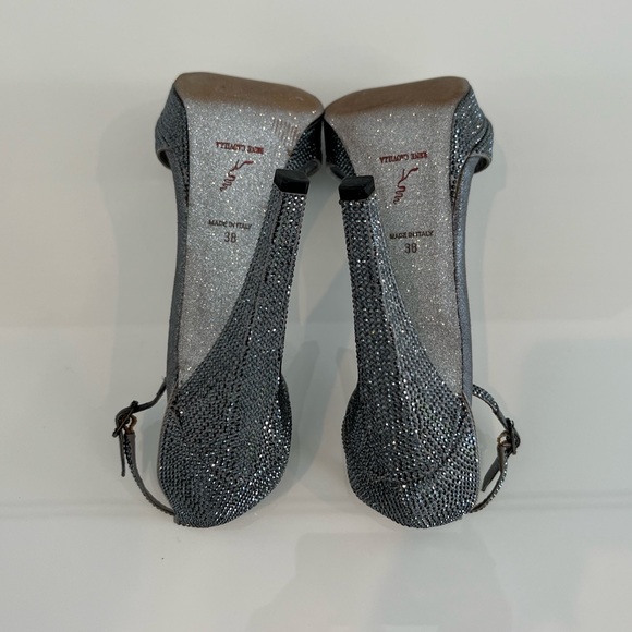 RENE CAOVILLA GRAY CRYSTAL PLATFORM SANDALS SIZE IT 38 / US 8 - Picture 16 of 17